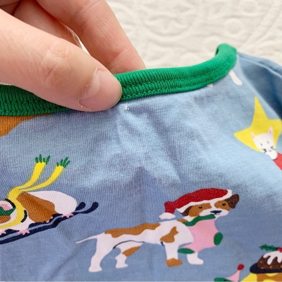 Mini Boden Christmas Printed Jersey Pocket Tunic, Dusty Blue Festive Pets 9-10Y - Picture 3 of 4